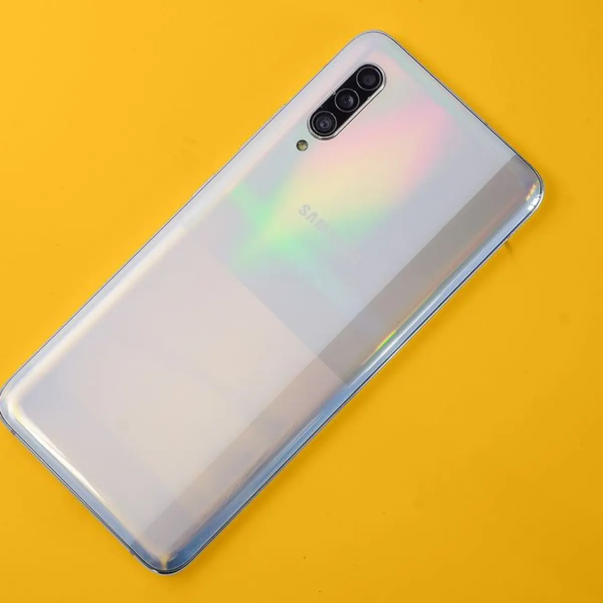 Samsung Galaxy A90 5G Masih Layak di 2026? Spesifikasi dan Kekurangannya